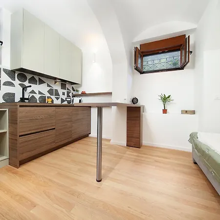 Apartment La Verita 1 St Line With Garden Opatija